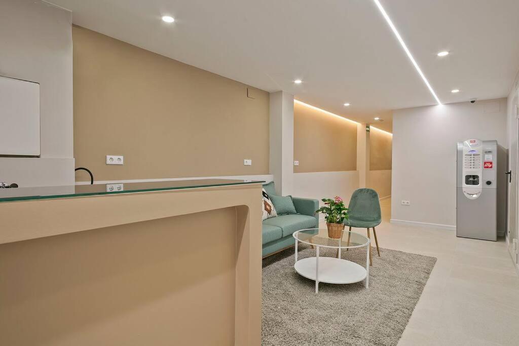 Your Home- Apartment Camp Nou 2A L'Hospitalet de Llobregat Exterior photo