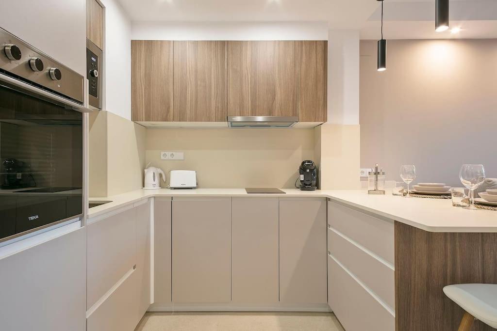 Your Home- Apartment Camp Nou 2A L'Hospitalet de Llobregat Exterior photo