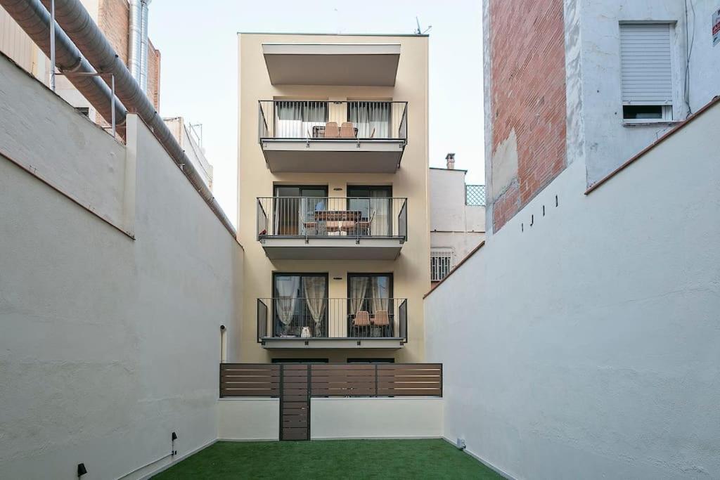 Your Home- Apartment Camp Nou 2A L'Hospitalet de Llobregat Exterior photo
