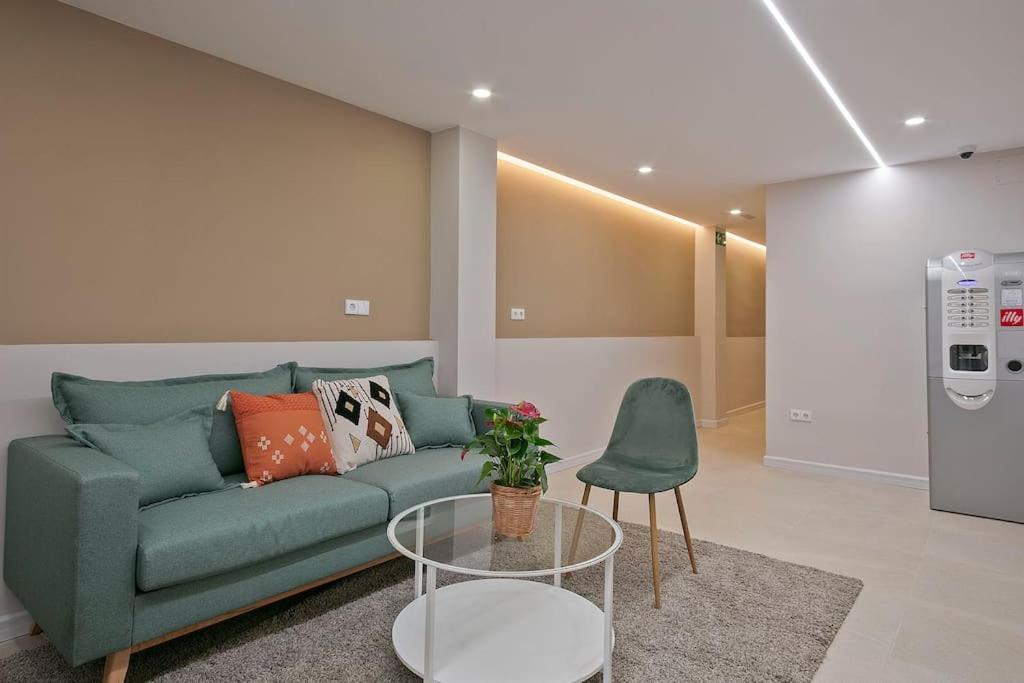 Your Home- Apartment Camp Nou 2A L'Hospitalet de Llobregat Exterior photo